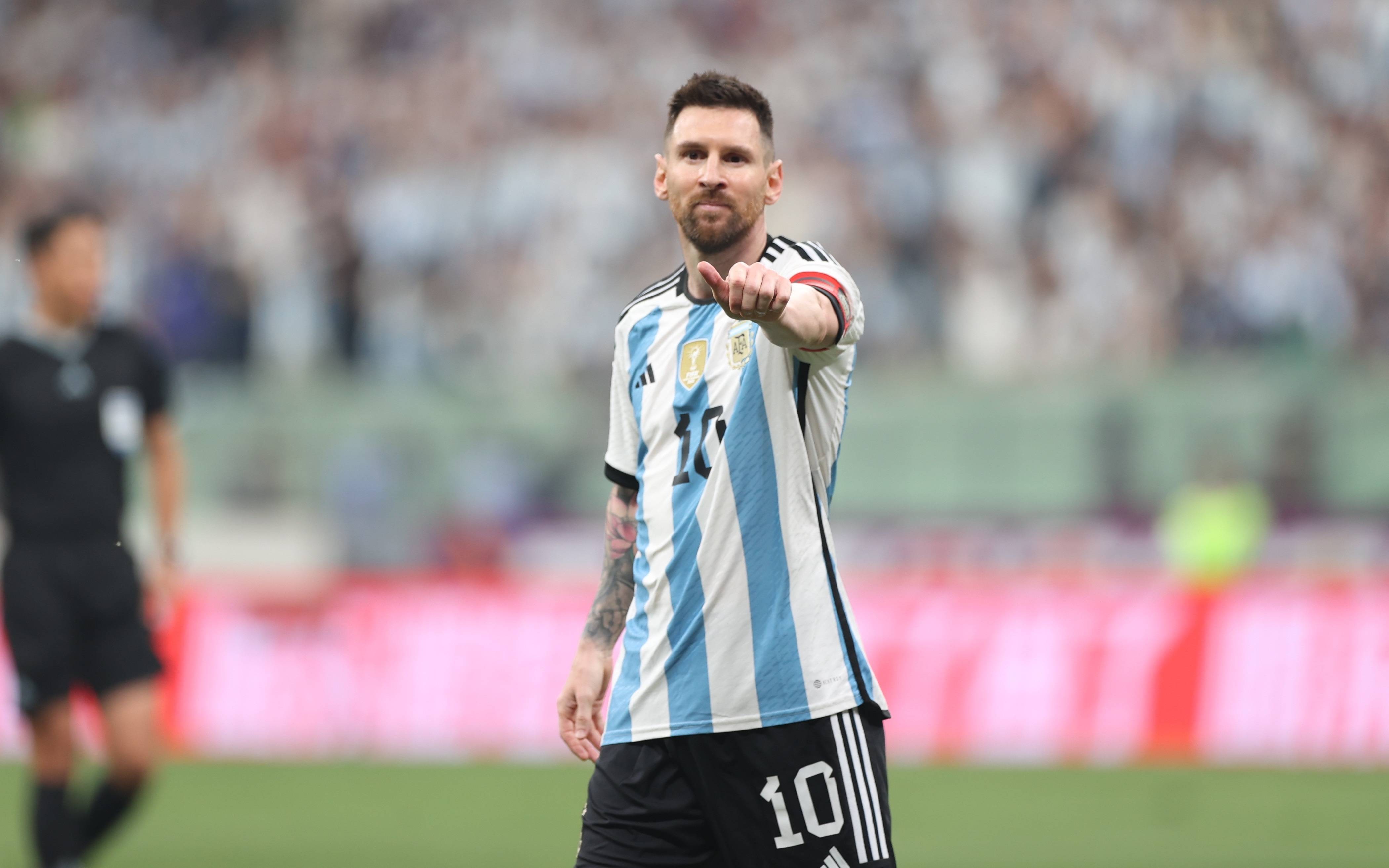 包含梅西赛事官方发布问鼎冠军新规，RNG争议不断！的词条